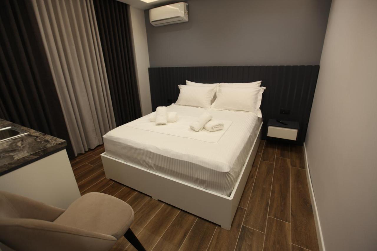 Neli Apartman *